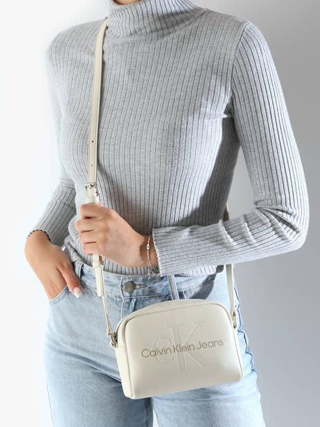 Sac Bandoulière Sculpted Calvin klein jeans Beige sculpted K612220 vue secondaire 1